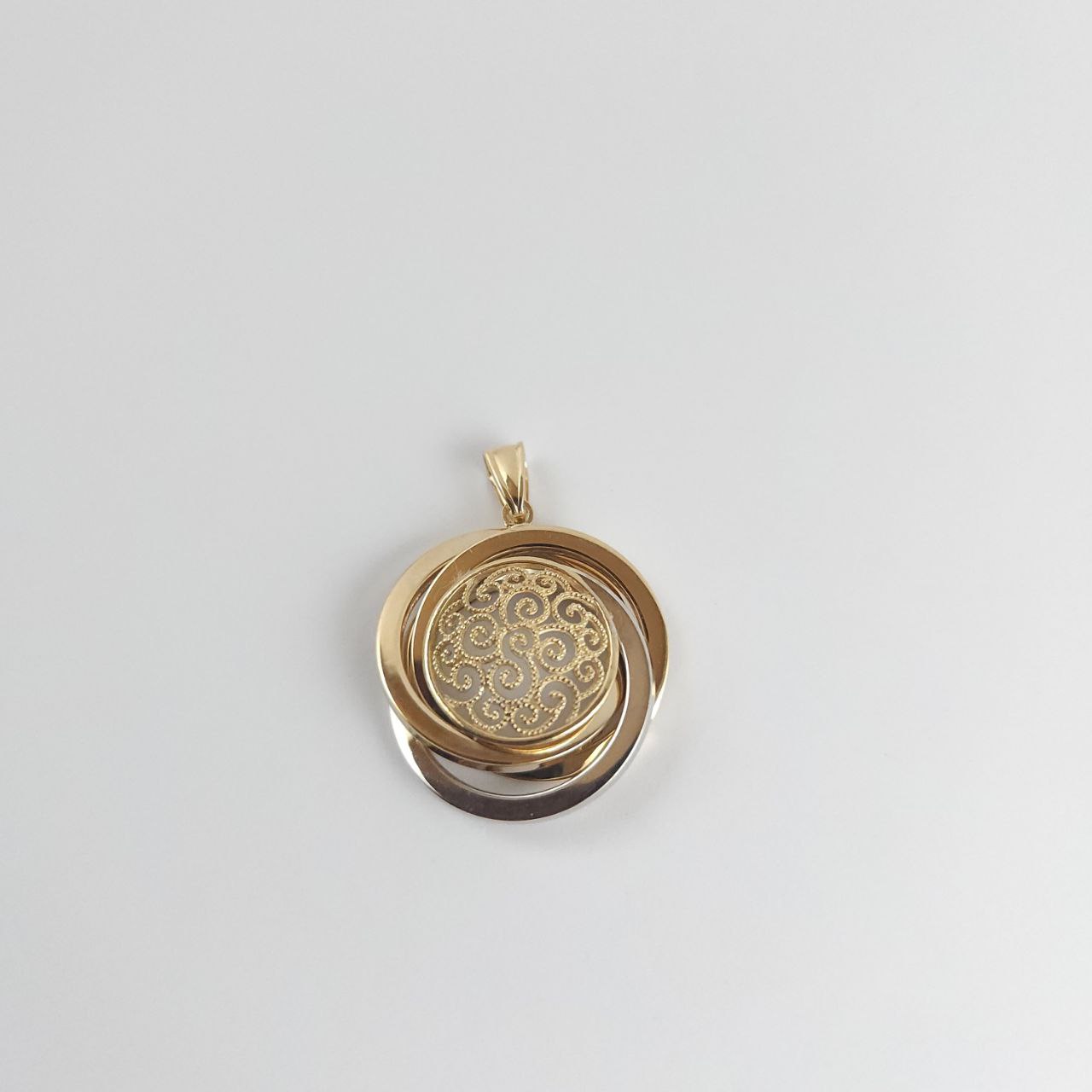 Pendant